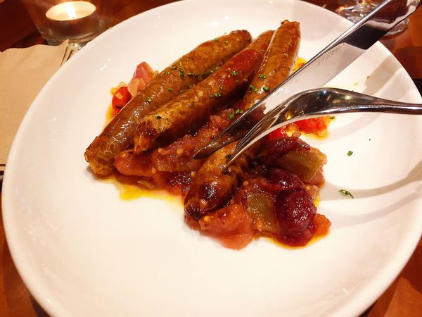 『台北』amba中山意舍酒店。Buttermilk摩登美式餐廳。美國阿嬤秘方炸雞，神奇炸雞多汁軟嫩！！！