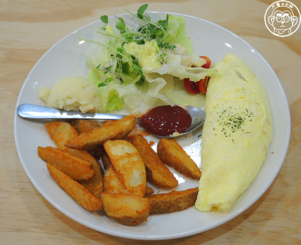 Rooster Burger & Café:呷飽祙【新北三峽・Rooster Burger & Café】新開早午餐 Rooster Burger & Café:呷飽祙【新北三峽・Rooster Burger & Café】新開早午餐