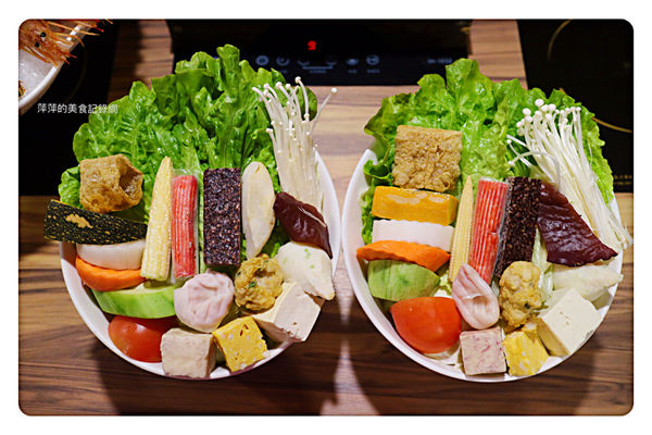 【新莊美食】石都府石頭火鍋達人 ~ 新莊火鍋推薦❤️ 超威的巨無霸龍蝦+金多蝦海陸套餐 - 捷運丹鳳站