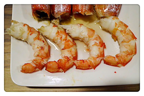 【新莊美食】石都府石頭火鍋達人 ~ 新莊火鍋推薦❤️ 超威的巨無霸龍蝦+金多蝦海陸套餐 - 捷運丹鳳站