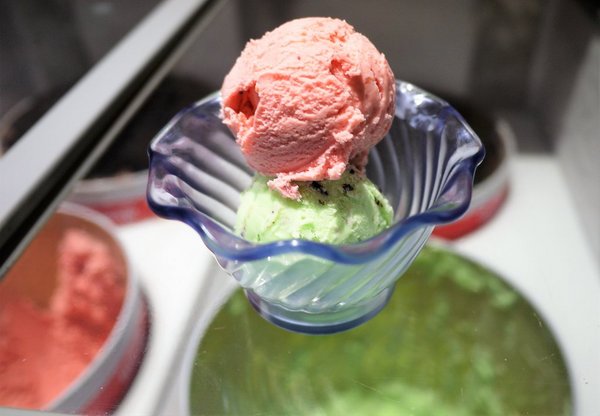 石都府石頭火鍋達人：【新北美食】石都府石頭火鍋達人～新莊火鍋，巨無霸龍蝦＋金多蝦海陸套餐澎湃上桌