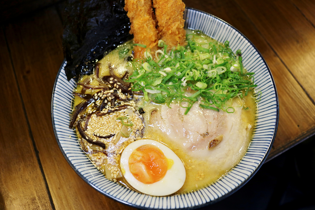 台北|男子漢拉麵食堂(內湖737店) 免費加麵.平價日式拉麵推薦 - 奇奇一起玩樂趣