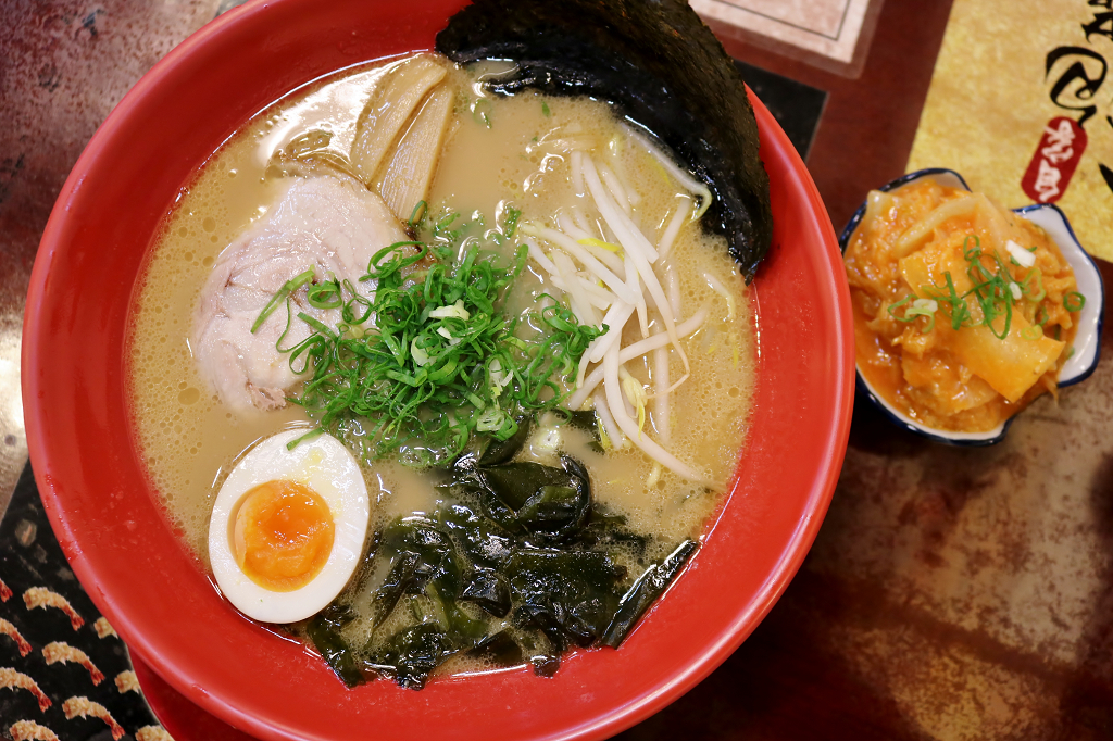 台北|男子漢拉麵食堂(內湖737店) 免費加麵.平價日式拉麵推薦 - 奇奇一起玩樂趣