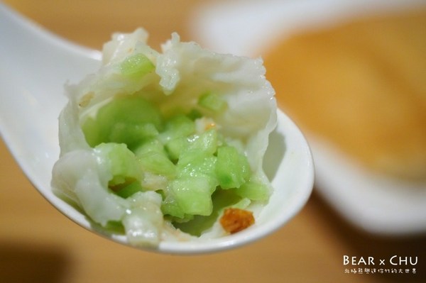 康迎鼎：【台北家庭聚餐推薦】康迎鼎陽明山店・小籠包與各式熱炒中菜料理