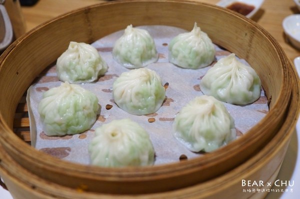 康迎鼎：【台北家庭聚餐推薦】康迎鼎陽明山店・小籠包與各式熱炒中菜料理