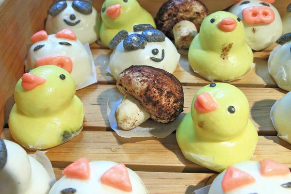 【新竹美食】香港香港新生活飲茶-首創手搖特飲與港式料理吃到飽