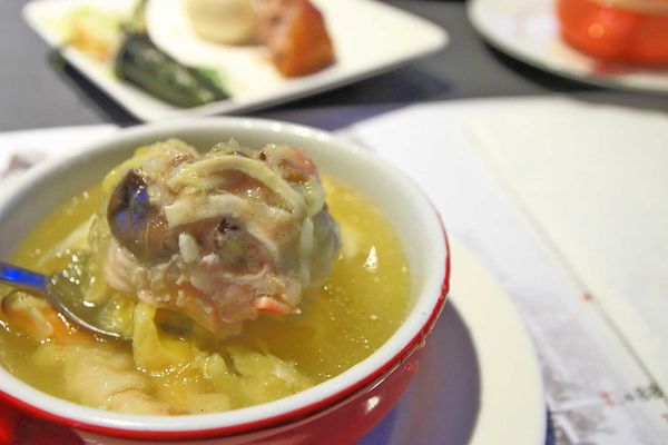 【新竹美食】香港香港新生活飲茶-首創手搖特飲與港式料理吃到飽