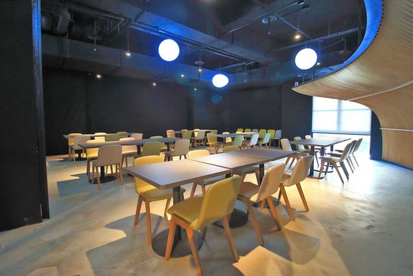 【新竹美食】香港香港新生活飲茶-首創手搖特飲與港式料理吃到飽