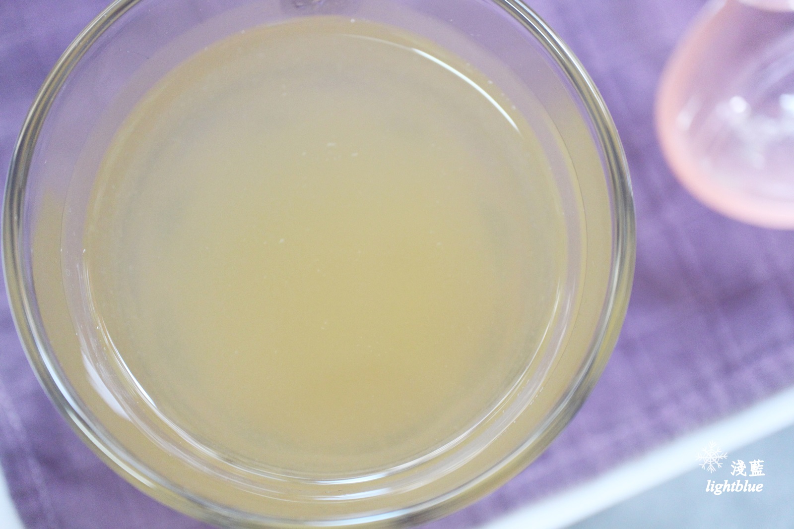 [ 內湖．葫洲站美食 ] 淺藍 × 喜恩雞蛋糕～飄香巷弄的銅板美食，十餘種口味包餡雞蛋糕（文末贈獎）