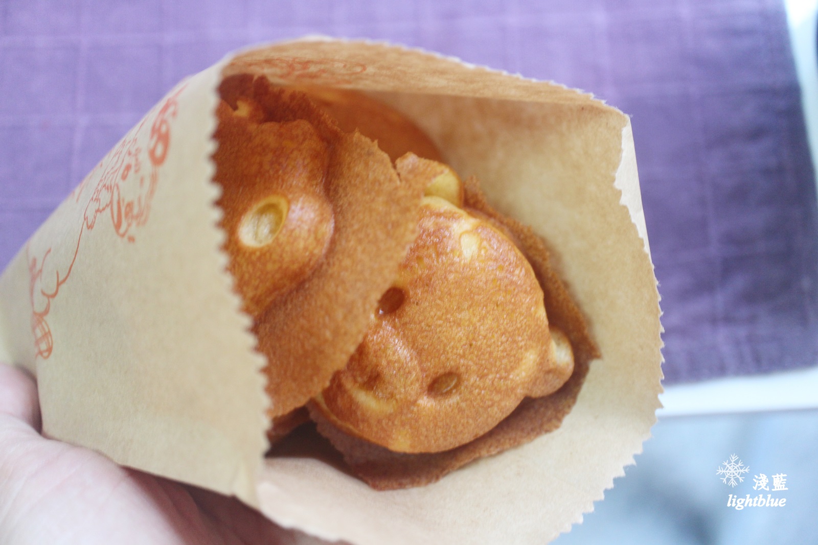 [ 內湖．葫洲站美食 ] 淺藍 × 喜恩雞蛋糕～飄香巷弄的銅板美食，十餘種口味包餡雞蛋糕（文末贈獎）