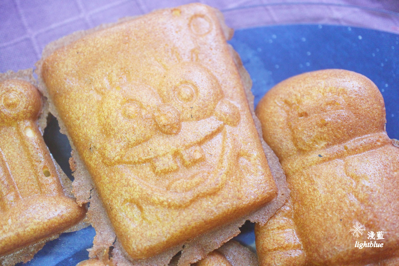 [ 內湖．葫洲站美食 ] 淺藍 × 喜恩雞蛋糕～飄香巷弄的銅板美食，十餘種口味包餡雞蛋糕（文末贈獎）