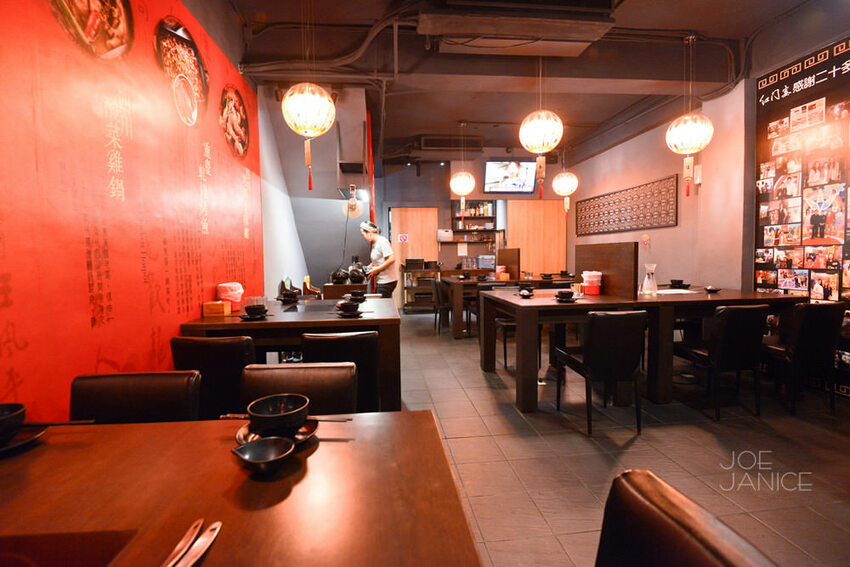 板橋美食【紅門宴川味麻辣鴛鴦鍋】烤魚結合火鍋 辣中帶麻烤魚乾鍋