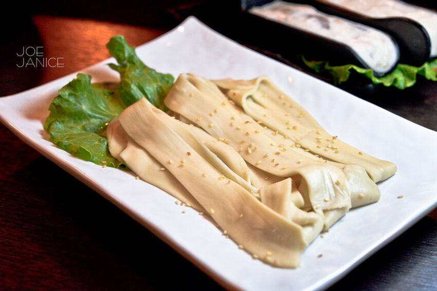 板橋美食【紅門宴川味麻辣鴛鴦鍋】烤魚結合火鍋 辣中帶麻烤魚乾鍋