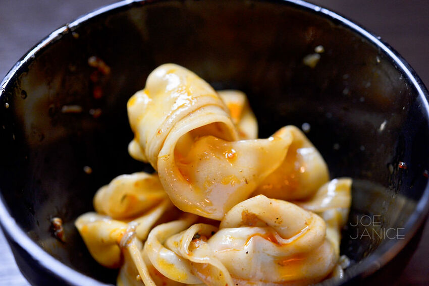 板橋美食【紅門宴川味麻辣鴛鴦鍋】烤魚結合火鍋 辣中帶麻烤魚乾鍋