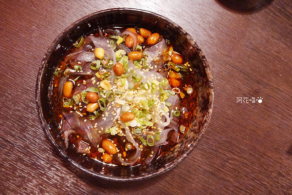 紅門宴(板橋店):【重慶烤魚鍋│板橋】新口味上市,四川來著的烤魚鍋!『紅門宴川味麻辣鴛鴦鍋 』板橋車站附近美食