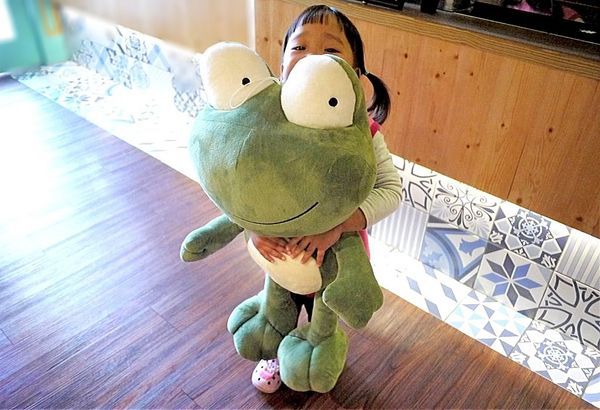 邑朵早午餐：｜新北板橋｜邑朵早午餐 IG打卡餐廳推薦，每個角落都超好拍的．板橋美食