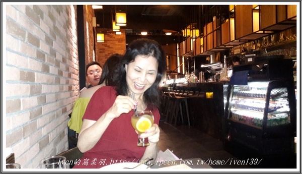 西班牙傳統海鮮料理餐廳 PURO PURO：《台北中山區西班牙料理及調酒》下班後小酌的夜晚，與好友微醺在『西班牙傳統海鮮料理餐廳 PURO PURO』