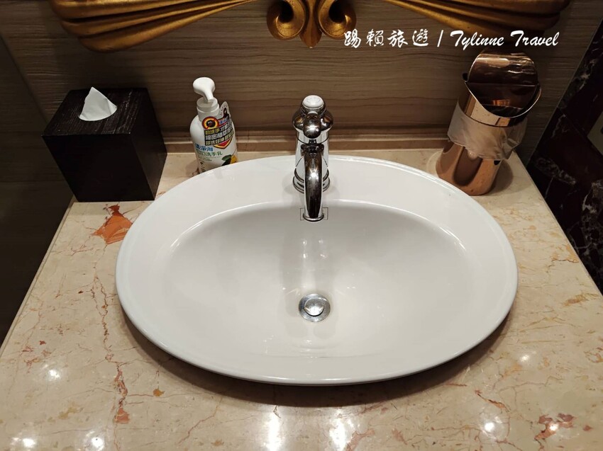 台南住宿首選!榮興金鬱金香酒店歐式風情 台式滷肉飯早餐超滿足。