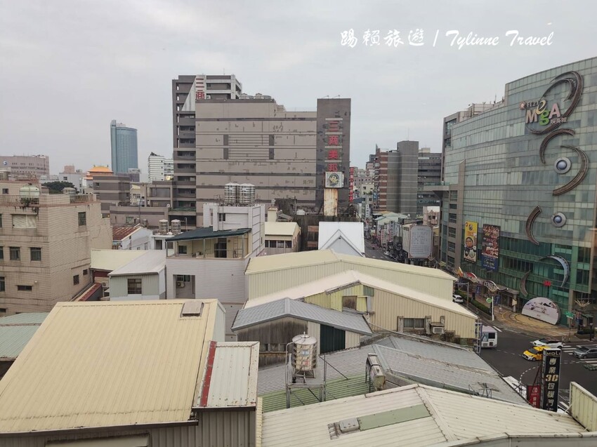 台南住宿首選!榮興金鬱金香酒店歐式風情 台式滷肉飯早餐超滿足。