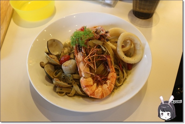 象園咖啡 elephant garden(內湖店)：[食記]►台北內湖區◄有專給孩子遊樂的設施、適合全家大小聚餐的親子餐廳－象園咖啡 elephant garden(內湖店)