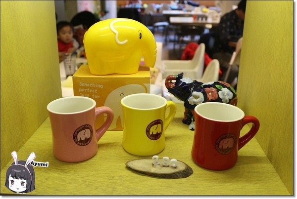 象園咖啡 elephant garden(內湖店)：[食記]►台北內湖區◄有專給孩子遊樂的設施、適合全家大小聚餐的親子餐廳－象園咖啡 elephant garden(內湖店)