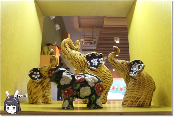 象園咖啡 elephant garden(內湖店)：[食記]►台北內湖區◄有專給孩子遊樂的設施、適合全家大小聚餐的親子餐廳－象園咖啡 elephant garden(內湖店)