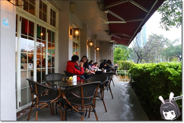 象園咖啡 elephant garden(內湖店)：[食記]►台北內湖區◄有專給孩子遊樂的設施、適合全家大小聚餐的親子餐廳－象園咖啡 elephant garden(內湖店)