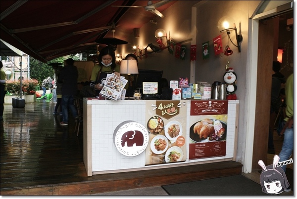 象園咖啡 elephant garden(內湖店)：[食記]►台北內湖區◄有專給孩子遊樂的設施、適合全家大小聚餐的親子餐廳－象園咖啡 elephant garden(內湖店)