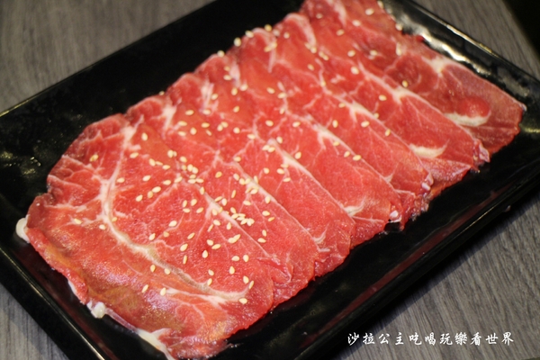 燒肉頑家日式炭火燒肉：新店燒烤吃到飽『燒肉頑家日式炭火燒肉』火鍋烤肉二吃/捷運大坪林站