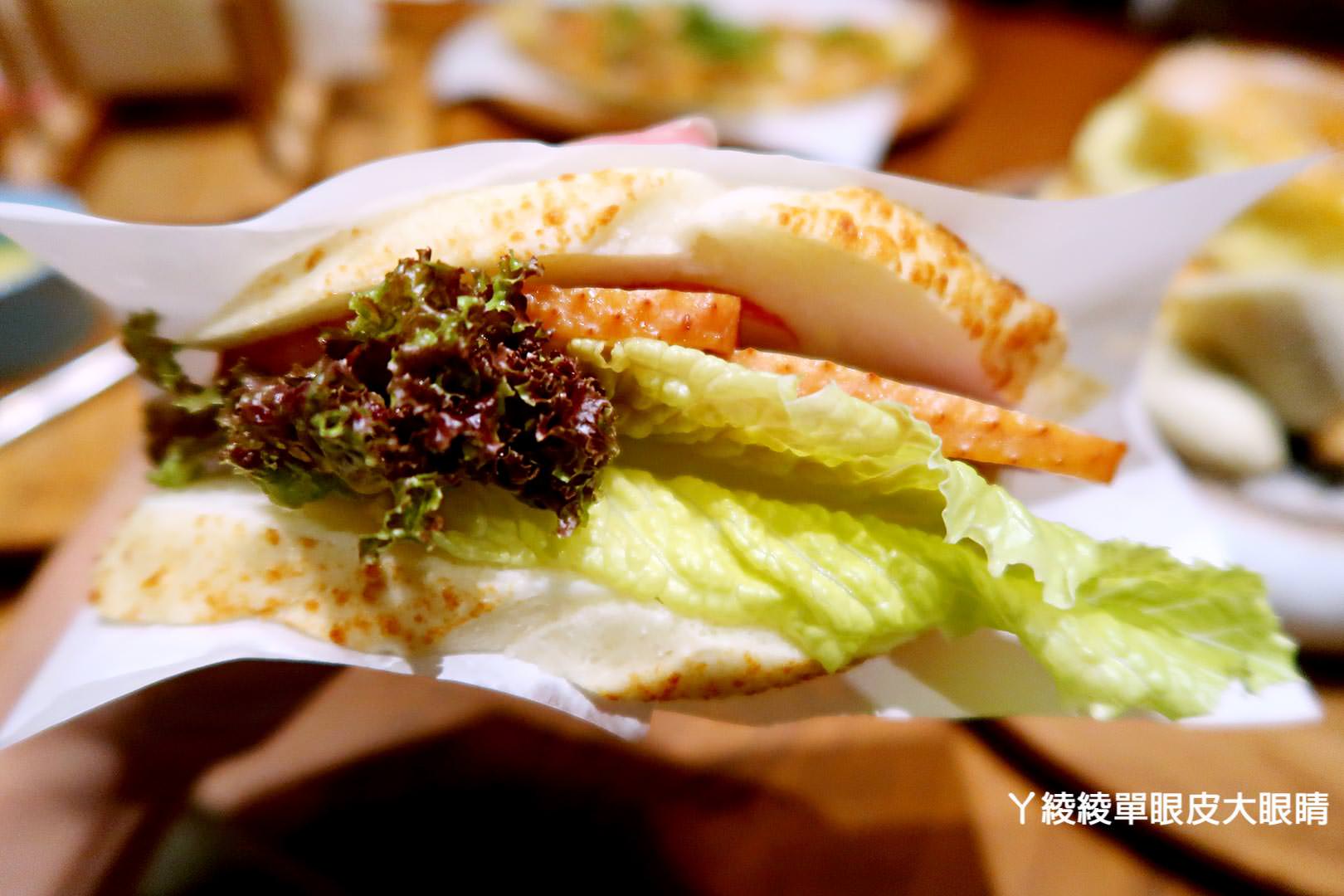 台中西區審計新村｜成真咖啡Come Ture Coffee，IG熱門打卡點好拍又好喝