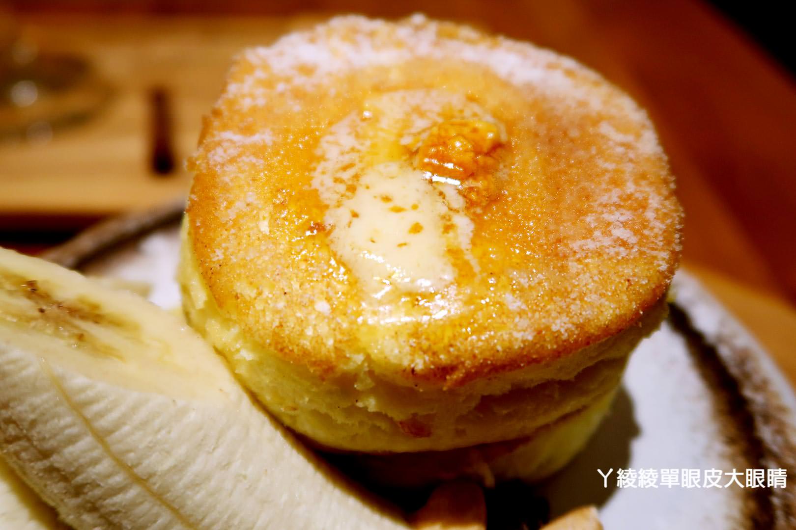 台中西區審計新村｜成真咖啡Come Ture Coffee，IG熱門打卡點好拍又好喝