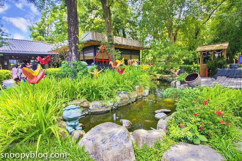 南投鳥居喫茶食堂～大鳥居、巨大紅紙鶴、日式庭院，愜意下午茶、浴衣體驗，免費好拍的景點