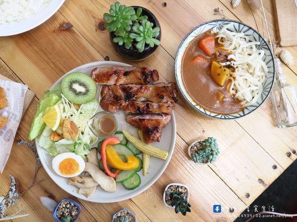 山姆派樂SAMpartner:〖台中│美食〗山姆派樂SAMpartner ❤ 北屯美食推薦,靠近大坑,有著美美溫室花園般的用餐環境,激推咖哩烏龍麵!!還有繽紛漂亮的鮮果冰棒~