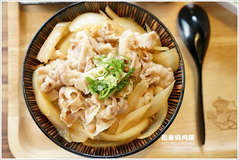 【桃園美食】和東燒肉屋‧平日午間限定的美味丼飯!大理石雪花牛肉丼推薦!