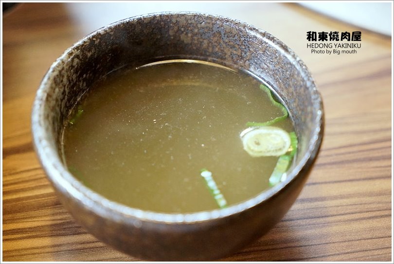 【桃園美食】和東燒肉屋‧平日午間限定的美味丼飯!大理石雪花牛肉丼推薦!