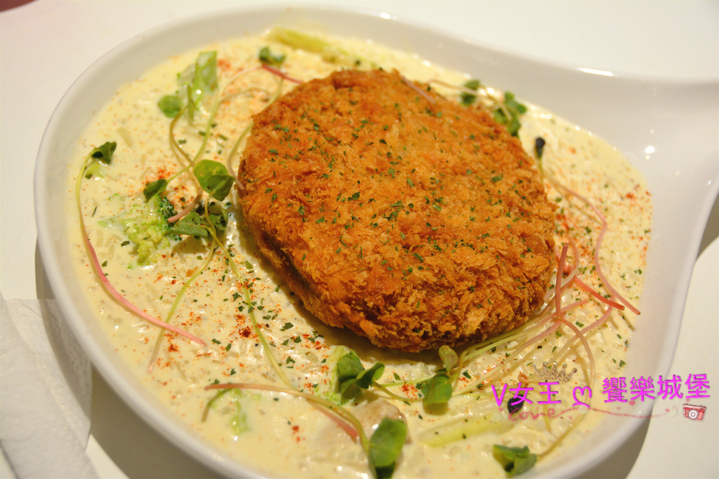 PIG_1024_meitu_53.jpg PIG_1024_meitu_53.jpg