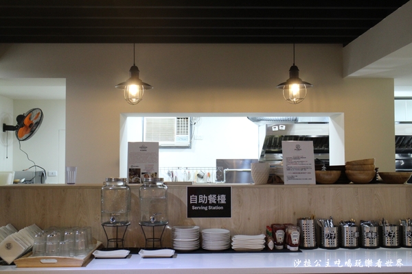 At • First Brunch緣來(忠孝店)：東區早午餐/義式餐廳『At • First Brunch 緣來(忠孝店)』捷運國父紀念館站