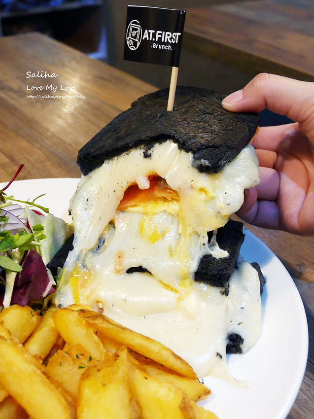 台北東區忠孝敦化站餐廳At First Brunch緣來忠孝店大份量早午餐推薦犯規起司 (1)