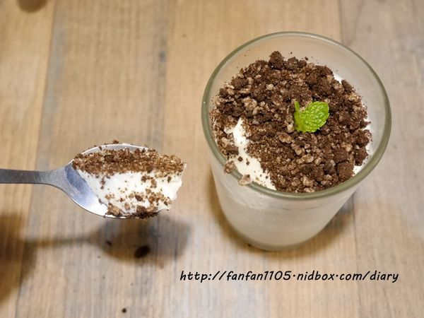 【東區早午餐】At ‧ First Brunch緣來(忠孝店) 木碗沙拉漢堡義大利麵燉飯歐姆雷 愛評體驗團 (25).JPG