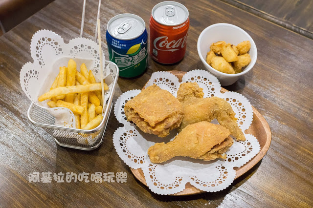 台中美食｜曲肯叔叔美式炸雞-德化店｜雞塊、雞腿、雞翅、雞排、雞米花