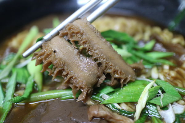 老瀚推車極品麻辣鴨血 (30).JPG