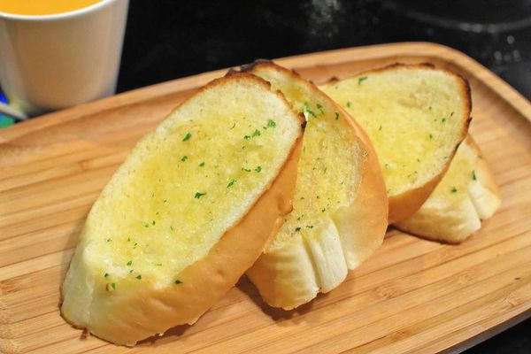 【台北美食】Fa cafe 天母店-深夜裡的咖啡酒館