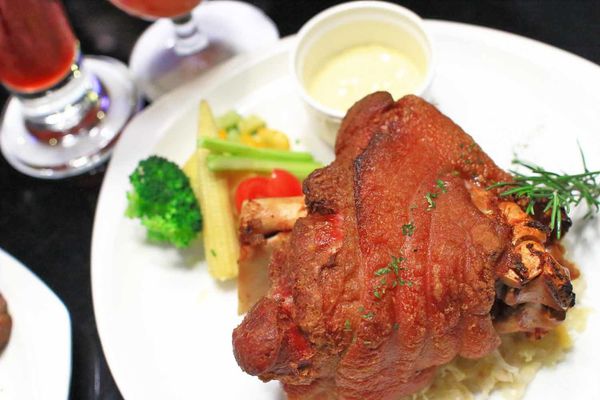 【台北美食】Fa cafe 天母店-深夜裡的咖啡酒館