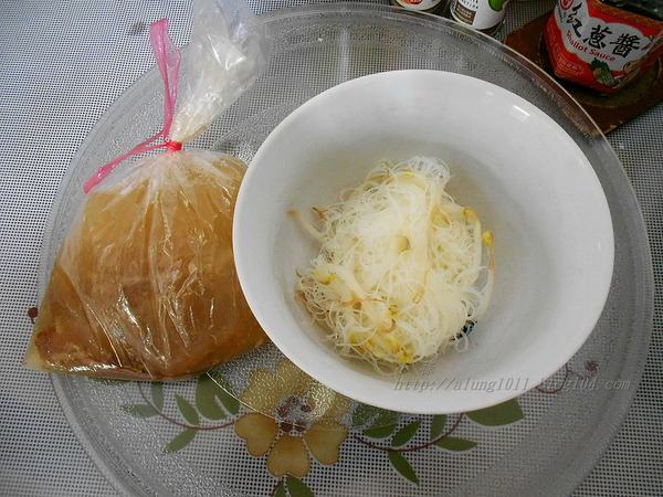 前金鴨肉羹老攤：50年的手藝     ..前金老牌鴨肉羹