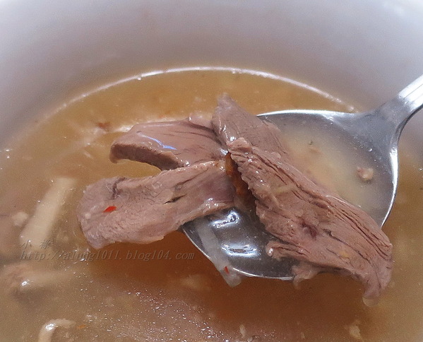 前金鴨肉羹老攤：50年的手藝     ..前金老牌鴨肉羹