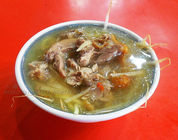 前金鴨肉羹老攤：50年的手藝     ..前金老牌鴨肉羹