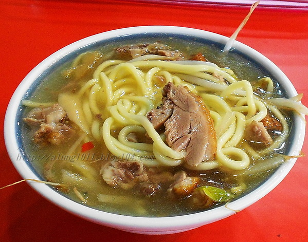 前金鴨肉羹老攤：50年的手藝     ..前金老牌鴨肉羹