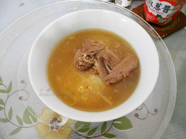 前金鴨肉羹老攤：50年的手藝     ..前金老牌鴨肉羹