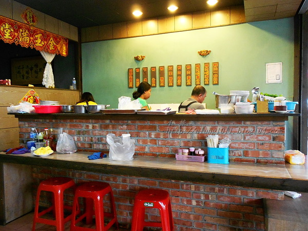 前金鴨肉羹老攤：50年的手藝     ..前金老牌鴨肉羹