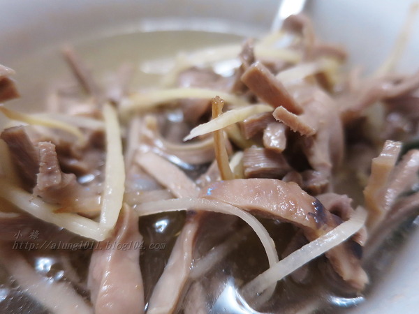 前金鴨肉羹老攤：50年的手藝     ..前金老牌鴨肉羹